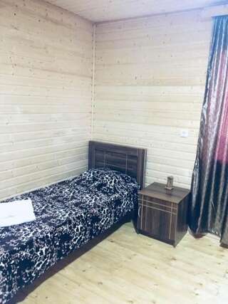 Лоджи Ushba Cottages Mazeri Двухместный номер Делюкс с 2 отдельными кроватями-10
